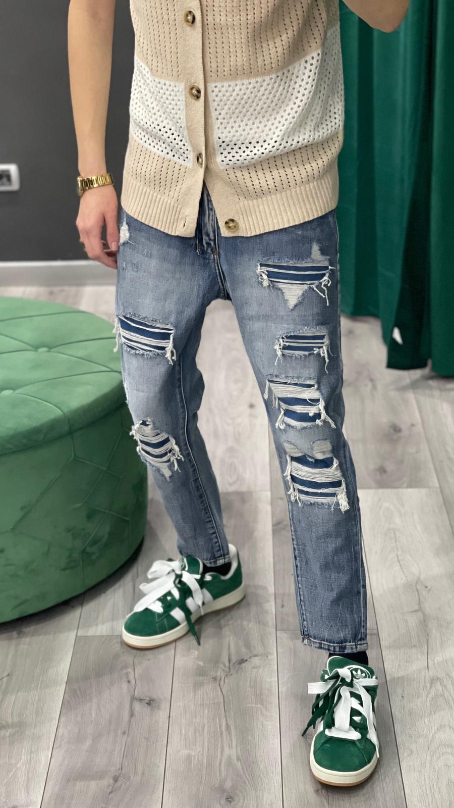 Jeans Strappi